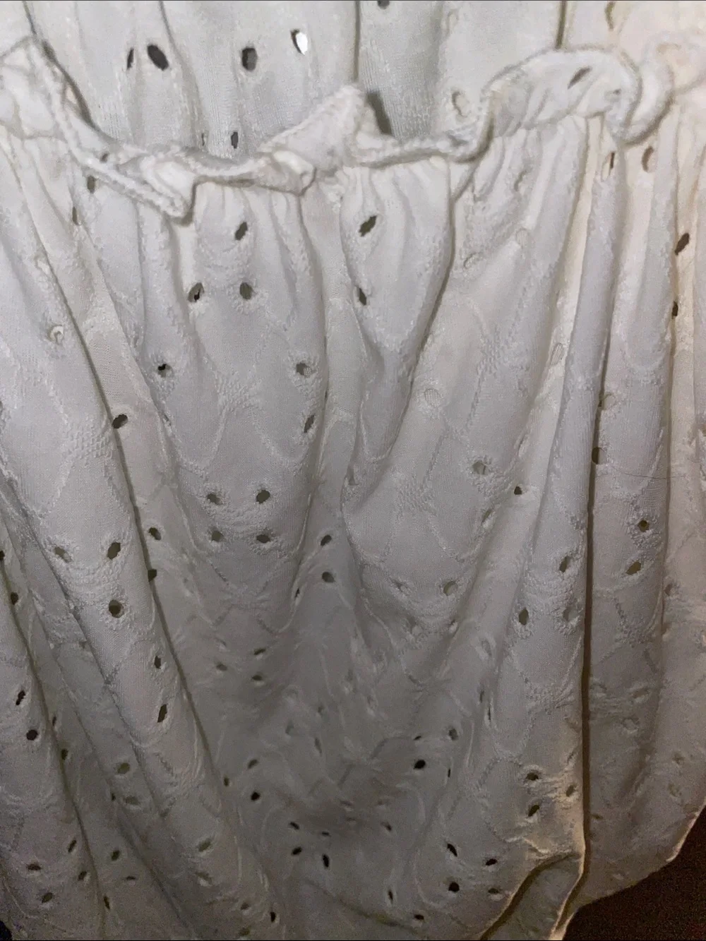 White Eyelet Ruffle Cropped Tank - Picture 4 of 10